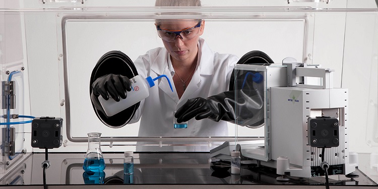 هود آزمایشگاهی